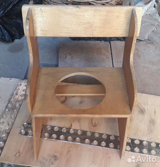 Детский стульчик СССР под горшок