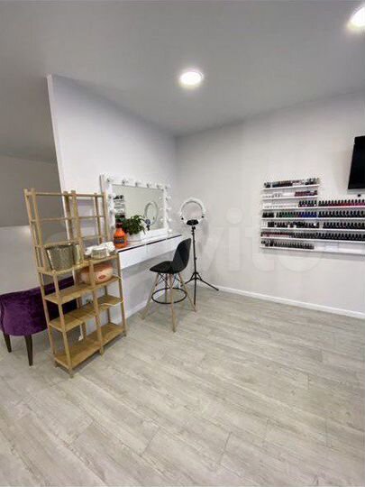 Офис аренда места мастерам маникюра и педикюра