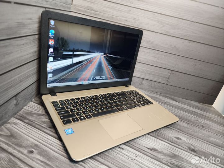 Asus (X540SA-XX004T)