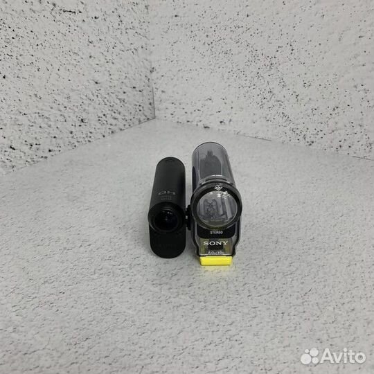 Экшн-камера Sony HDR-AS20