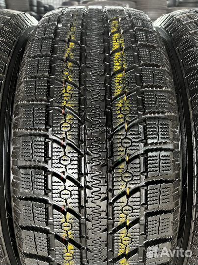 Toyo Observe GSi-5 255/55 R20