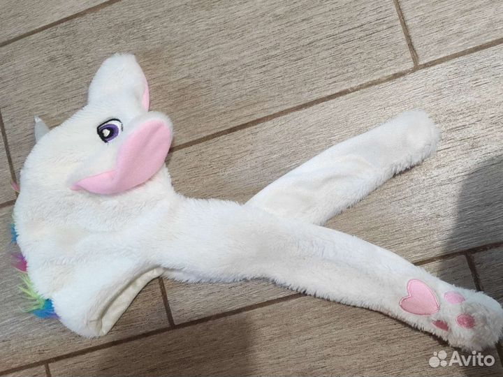 Шапки с шевелящимися ушами