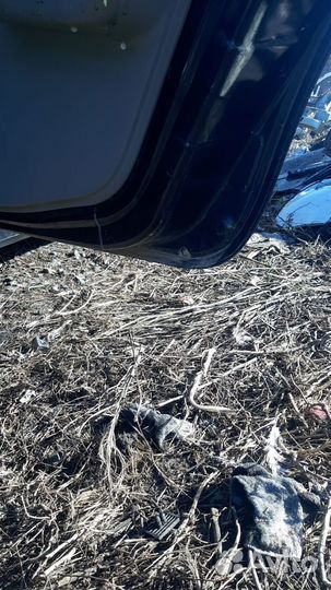 Дверь задняя правая renault logan