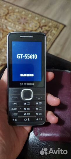 Samsung GT-S5610