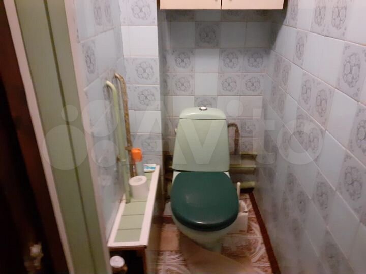 2-к. квартира, 57 м², 4/9 эт.