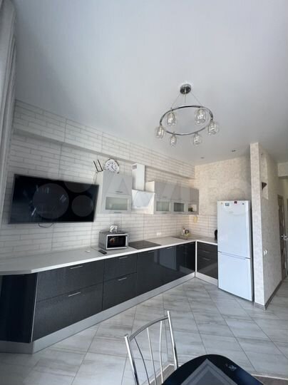 2-к. квартира, 63 м², 6/9 эт.