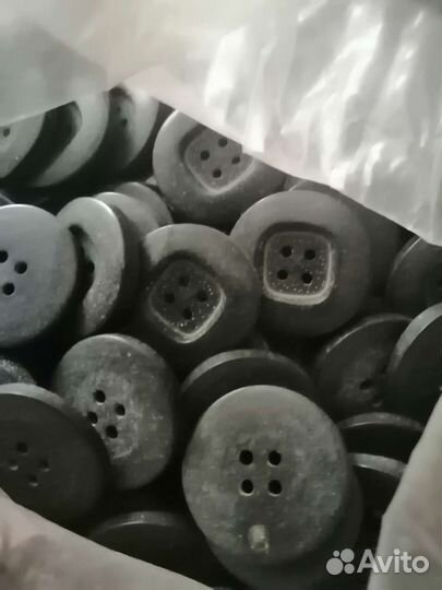 Пуговицы