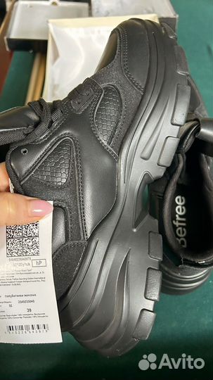 Полуботинки кросовеи высокие женские39р