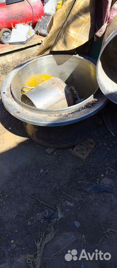 Емкость из пищевой нержавейки