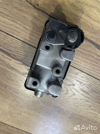 Сервопривод турбины om642