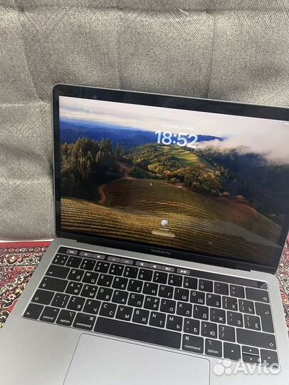 Aple MacBook pro 13 Mid 2019 A2159