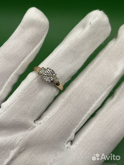 Золотые кольца с бриллиантами