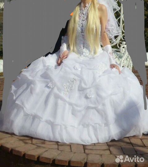 Свадебное платье