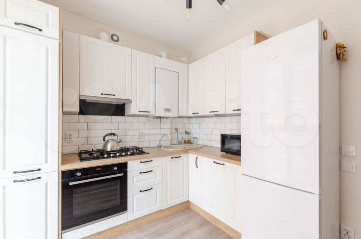 2-к. квартира, 62 м², 6/9 эт.