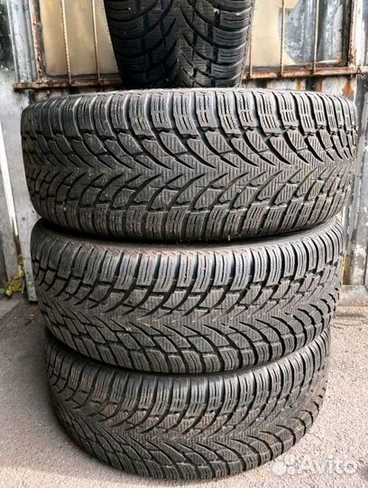 Nokian Tyres WR 235/55 R20