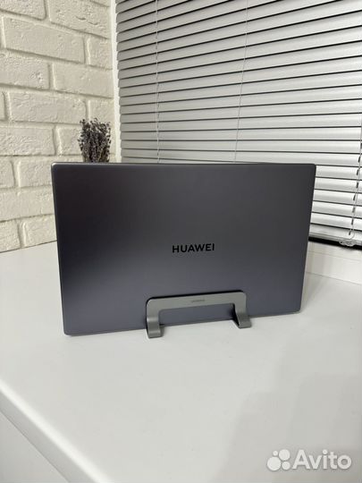 Huawei MateBook 15.6