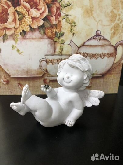 Ангел из гипса