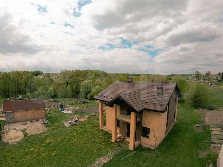 Дом 192 м² на участке 10 сот.