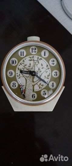 Часы- будильник СССР,механика