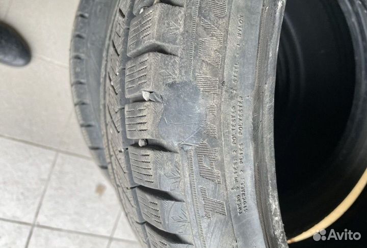 Triangle Snowlink TWT02 245/40 R18