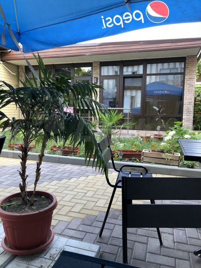 Комната 40 м² в 2-к., 1/3 эт.