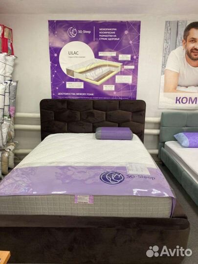 Кровать