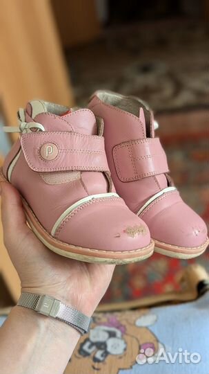 Обувь для девочки (сандалии, ботинки, сапоги)