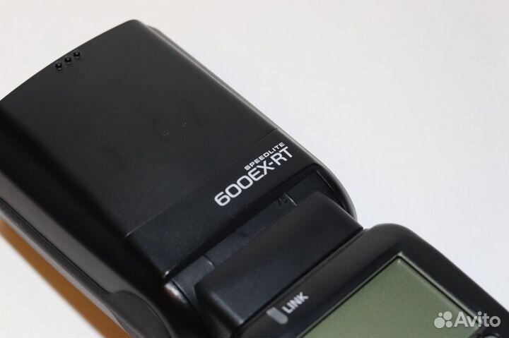 Вспышка Canon 600 EX-RT