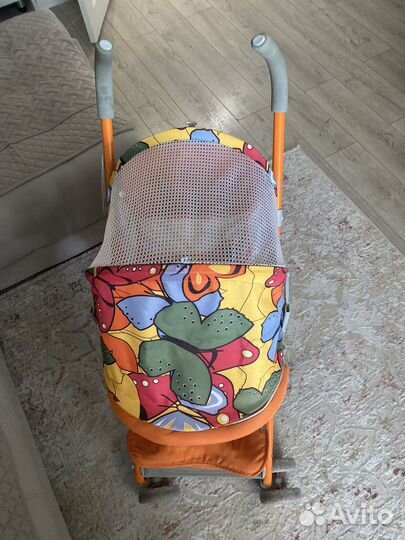 Прогулочная коляска трость