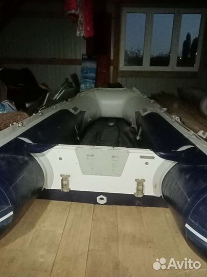 Лодка хонда