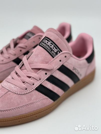 Adidas spezial женские