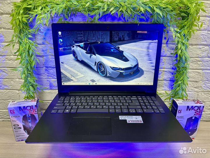 Игровой ноутбук Lenovo i3/8GB/SSD/256GB/2видеокарт