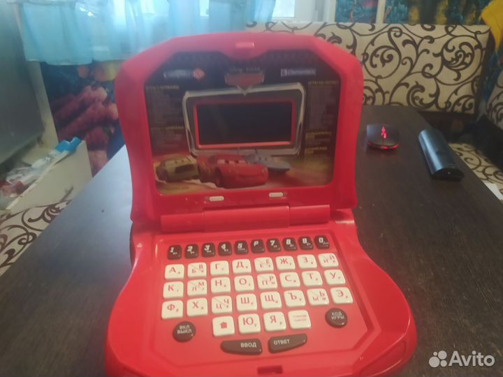 Детский развивающий компьютер