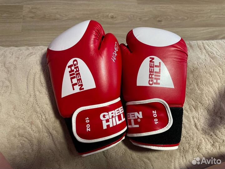 Боксерские перчатки 10 oz green hill