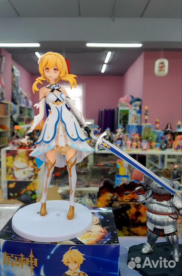 Аниме фигурка