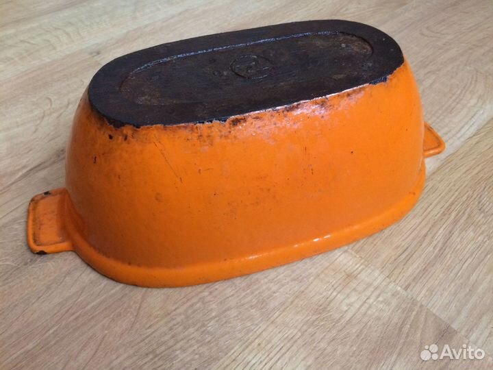 Утятница чугунная