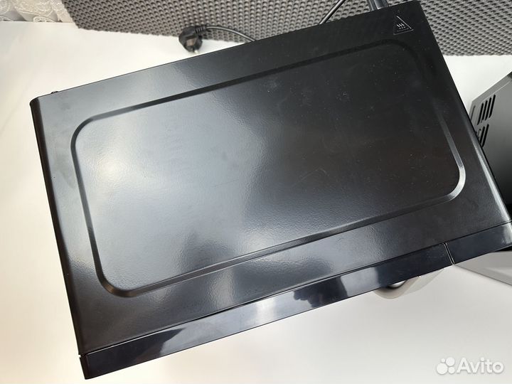 Микроволновая печь Hyundai HYM-D2071