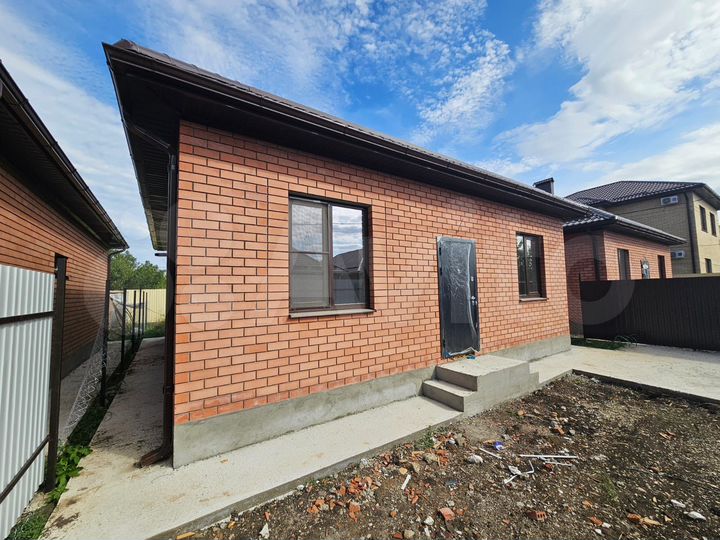 Дом 95 м² на участке 3 сот.