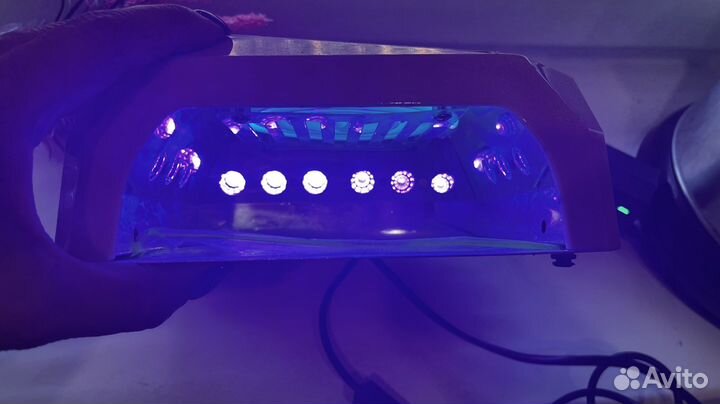 Лампа для маникюра