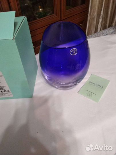 Синяя ваза Богемия