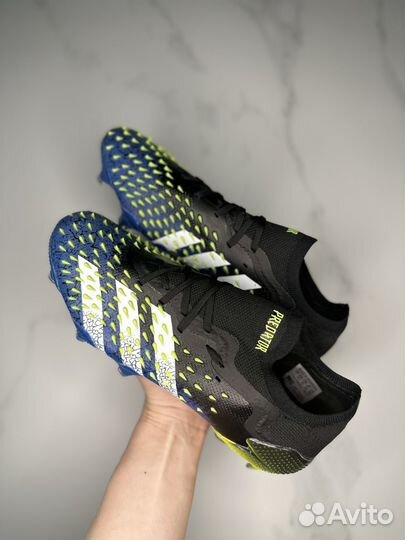 Бутсы Adidas Predator FG синий, черный