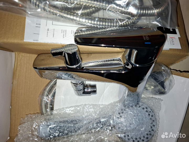 Смеситель на борт ванны rossinka s35-38