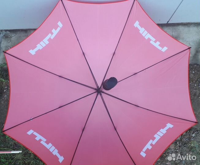 Гигантский зонт Hilti