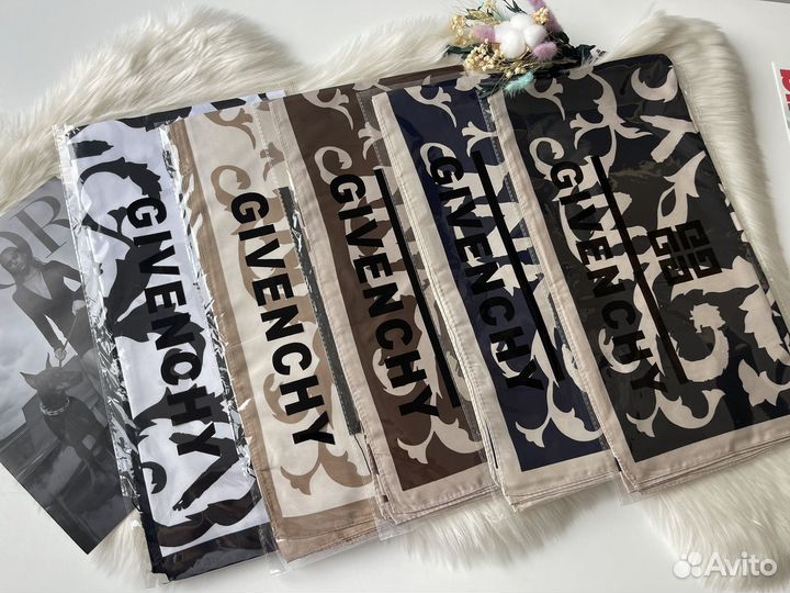 Платок givenchy новый
