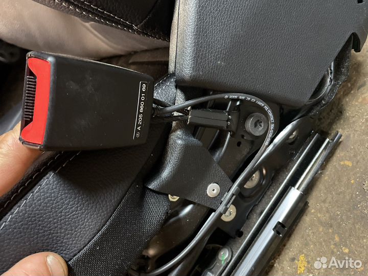 Замок ремня безопасности mercedes