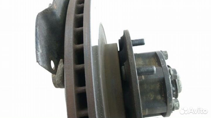 Ступица передняя левая Mitsubishi Pajero Sport