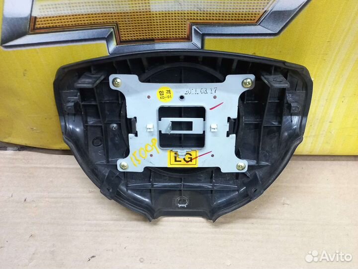 Заглушка в руль Дэу Джентра