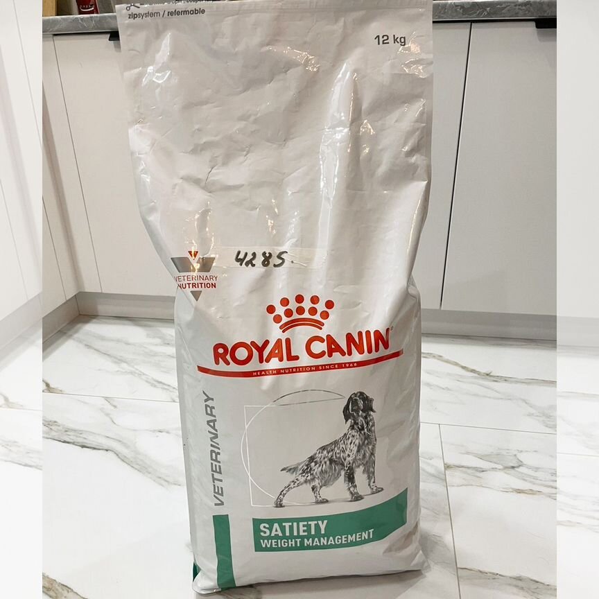 Royal Canin Satiety Weight Management