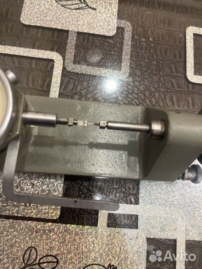 Микрометр 0-10 мм настольный СССР