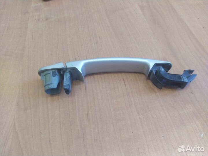 Ручка двери внешняя задняя левая Volkswagen Passat